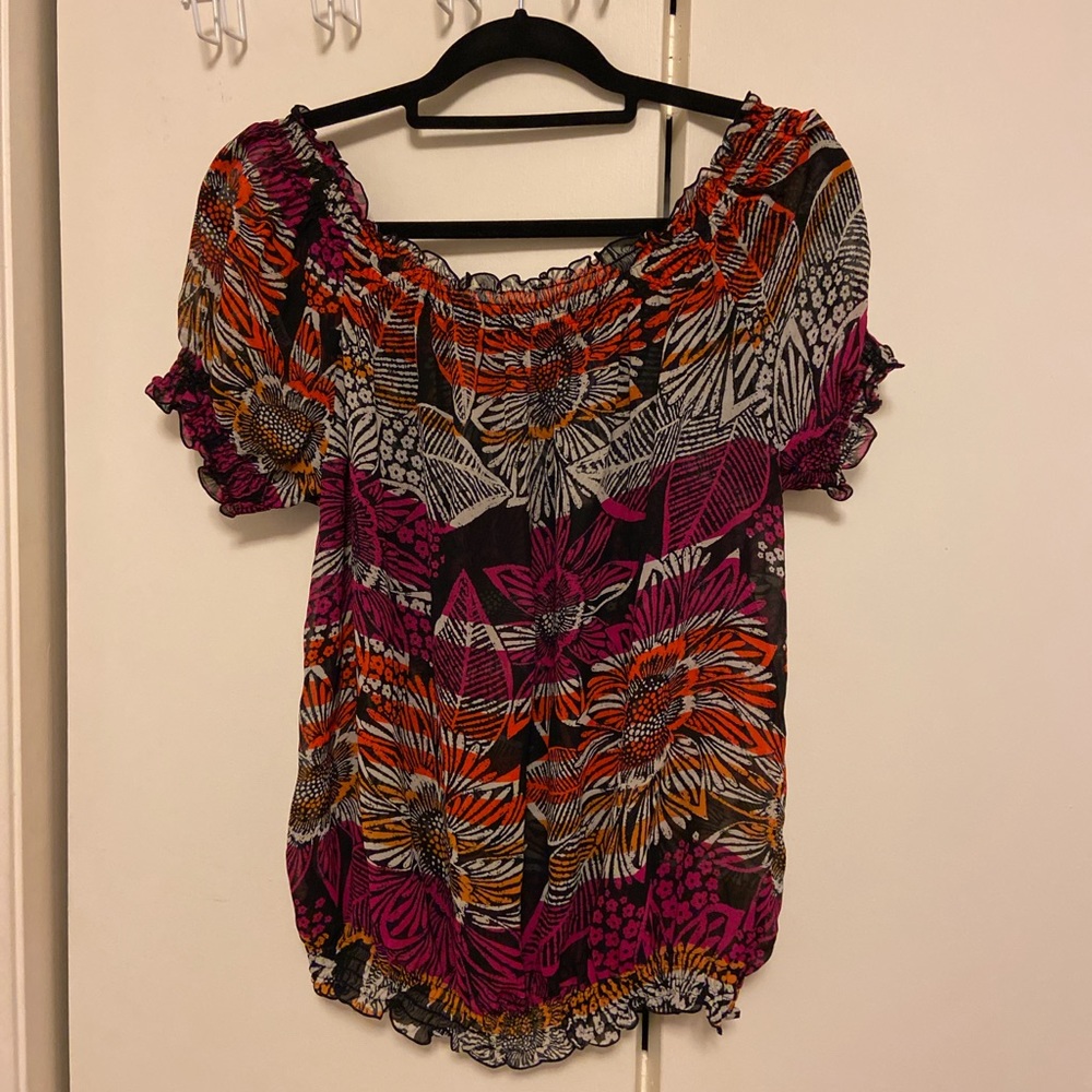 Casual flowy shirt